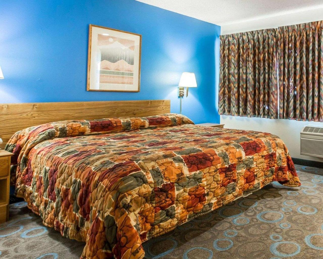 ماموث لاكيس Rodeway Inn Wildwood المظهر الخارجي الصورة